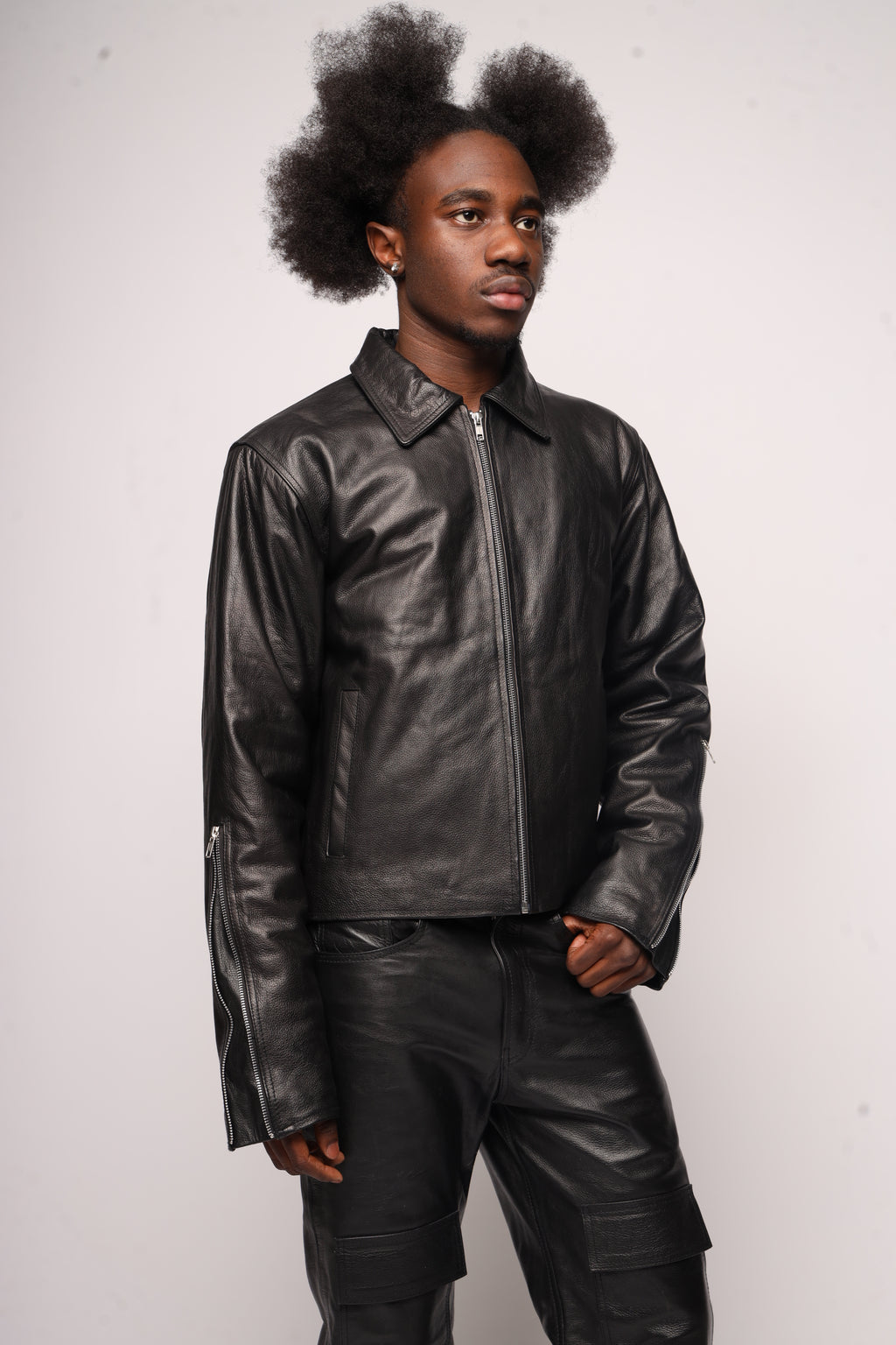 Zipped Leather Jacket - VELMONTU