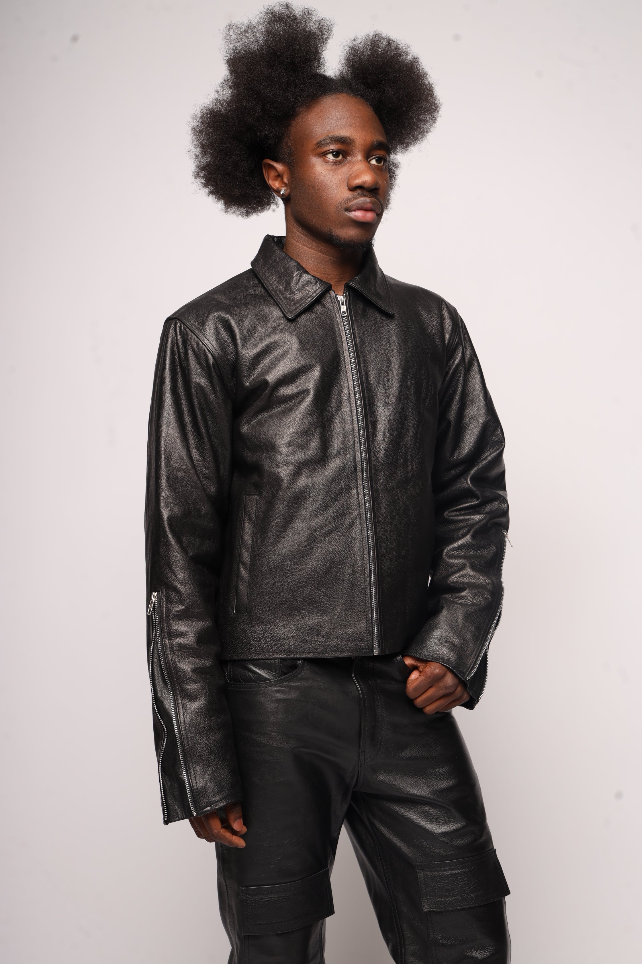 Zipped Leather Jacket - VELMONTU