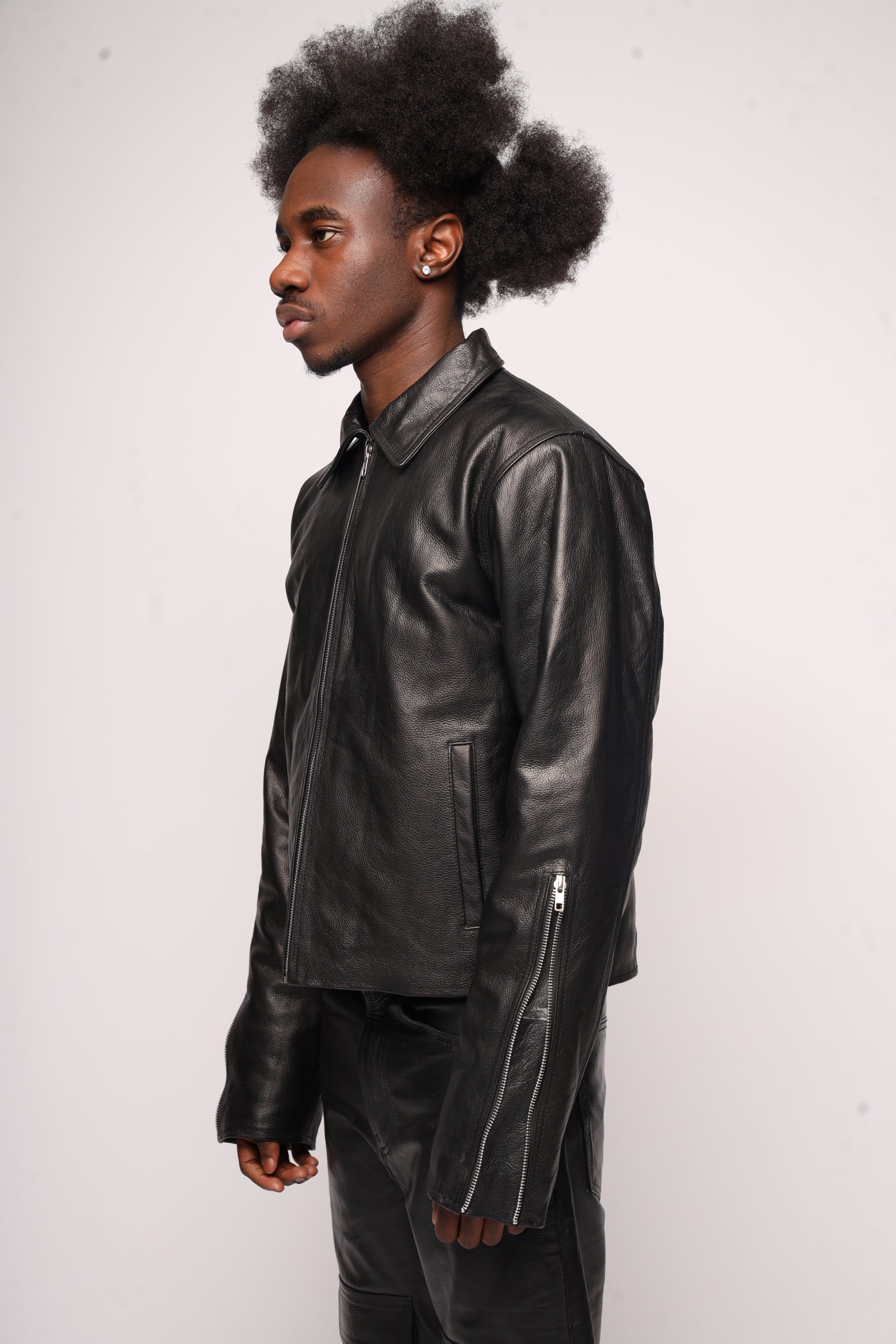 Zipped Leather Jacket - VELMONTU