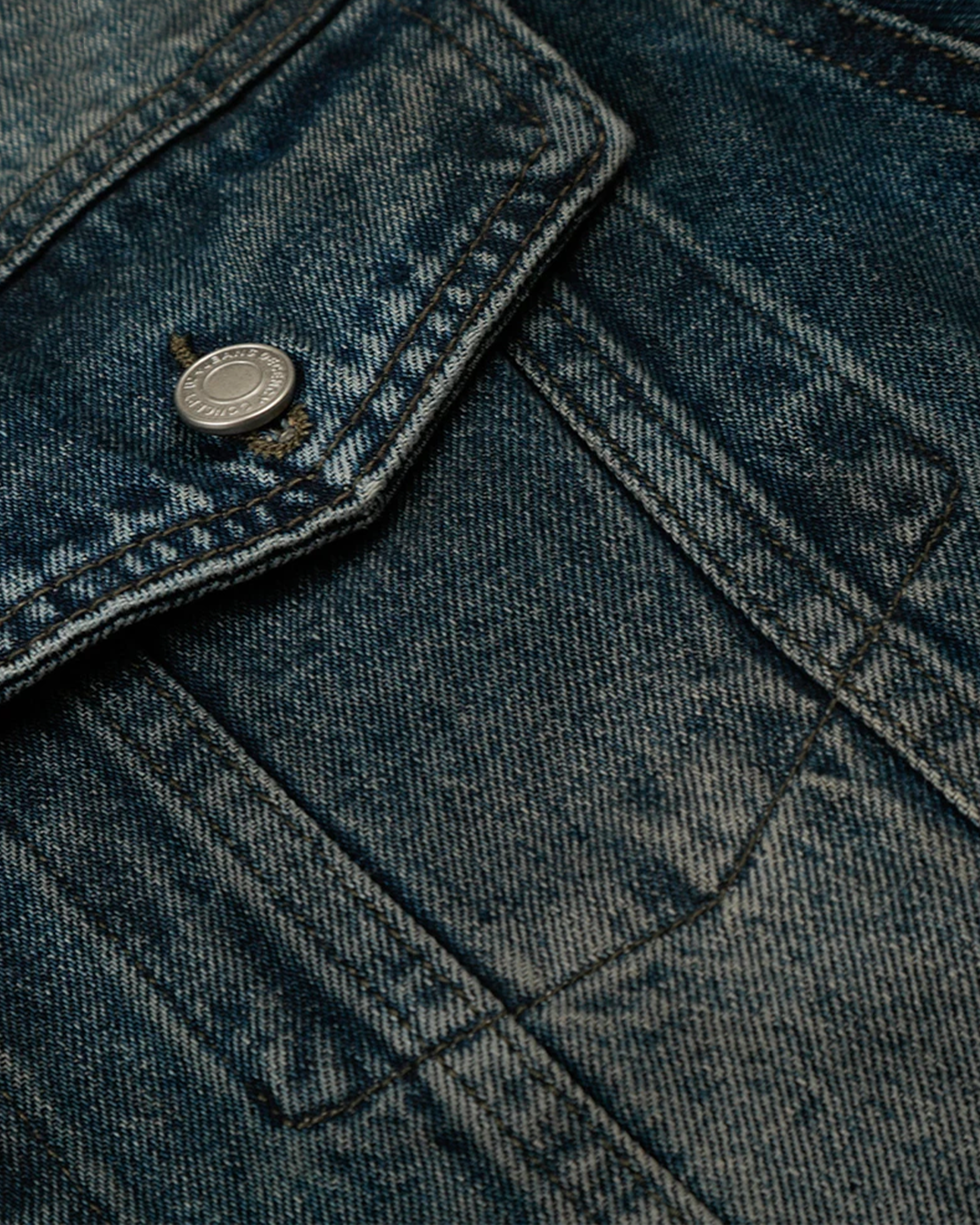 Rugged washed Denim Jacket - VELMONTU